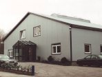 Gewerbehalle mit B&uuml;ro
