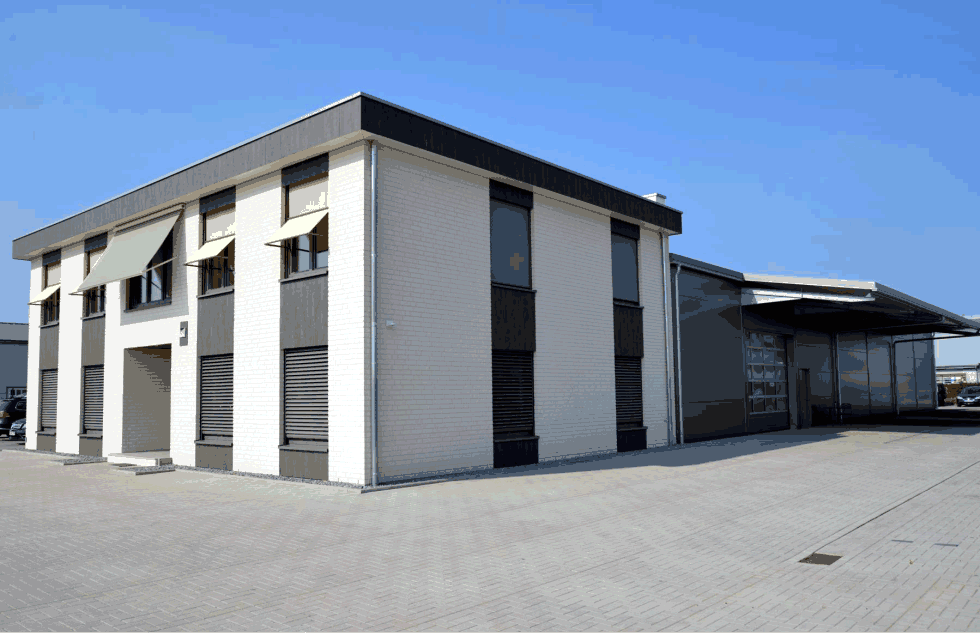 Büro und Lagerhalle